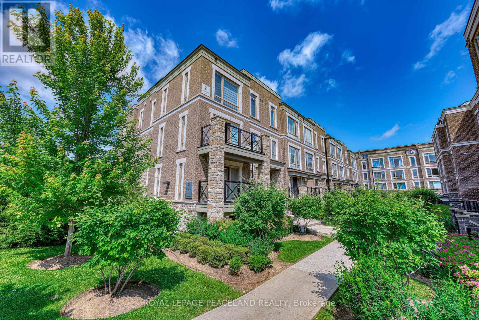Property at 2813 - 21 WESTMEATH LANE image 4