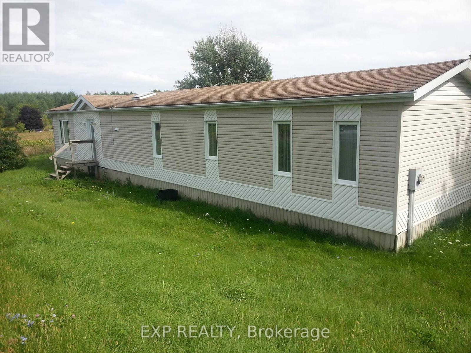 2000 County Road 620 Drive, North Kawartha, Ontario  K0L 1A0 - Photo 1 - X12243446