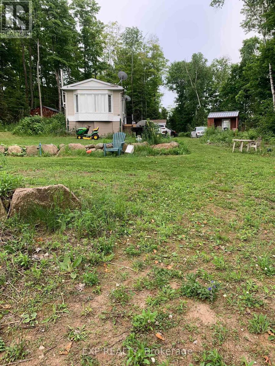 2000 County Road 620 Drive, North Kawartha, Ontario  K0L 1A0 - Photo 11 - X12243446