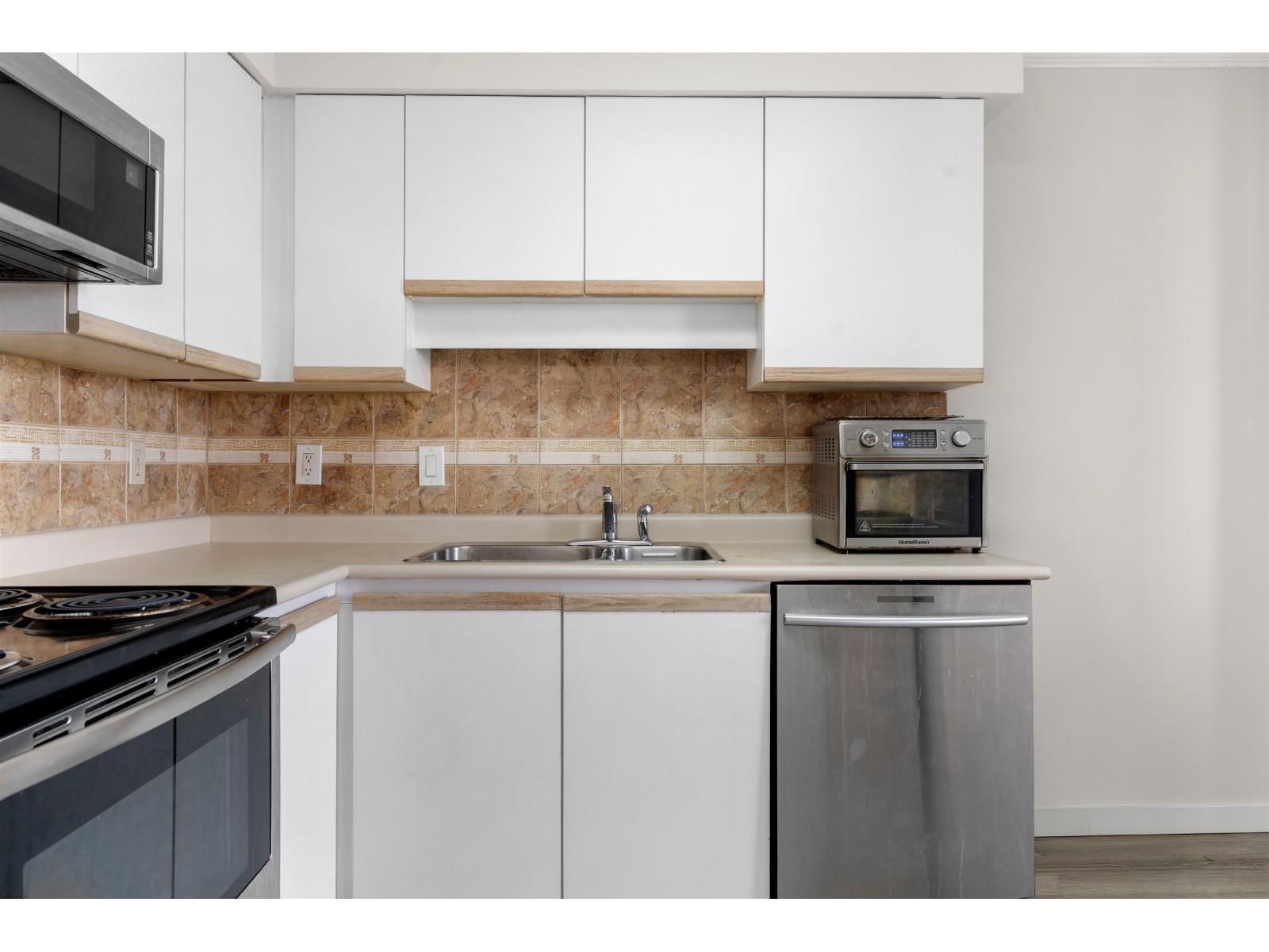 1002 11920 80 Avenue, Delta, British Columbia  V4C 8E8 - Photo 12 - R3019179