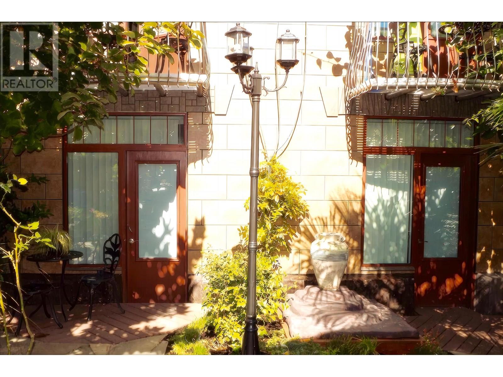 368 E 33rd Avenue, Vancouver, British Columbia  V5V 2Z9 - Photo 8 - R3019633