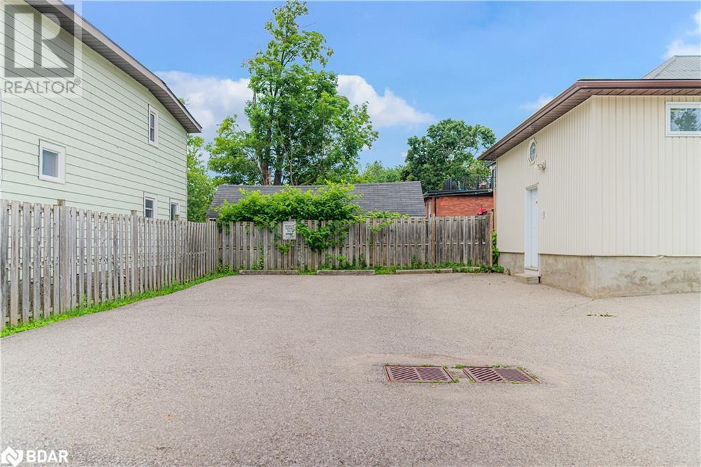 153 Colborne Street W, Orillia, Ontario  L3V 2Z4 - Photo 8 - 40726204