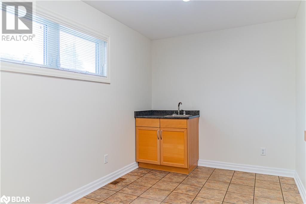 153 Colborne Street W, Orillia, Ontario  L3V 2Z4 - Photo 26 - 40727333