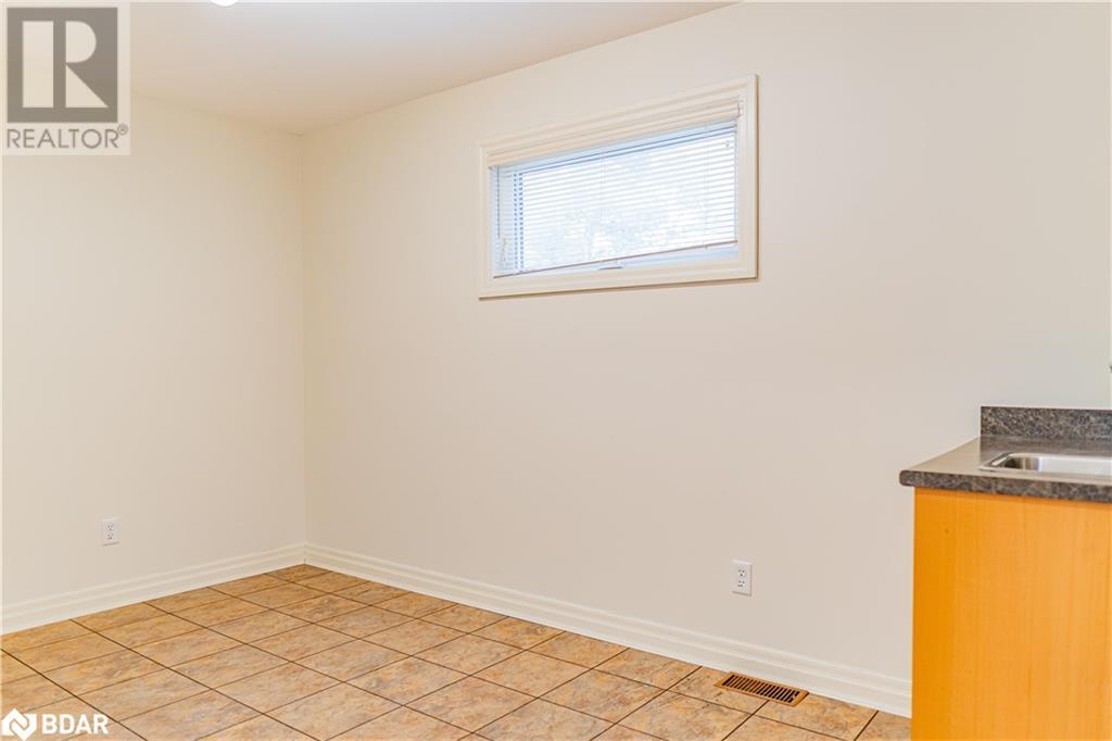 153 Colborne Street W, Orillia, Ontario  L3V 2Z4 - Photo 31 - 40727333