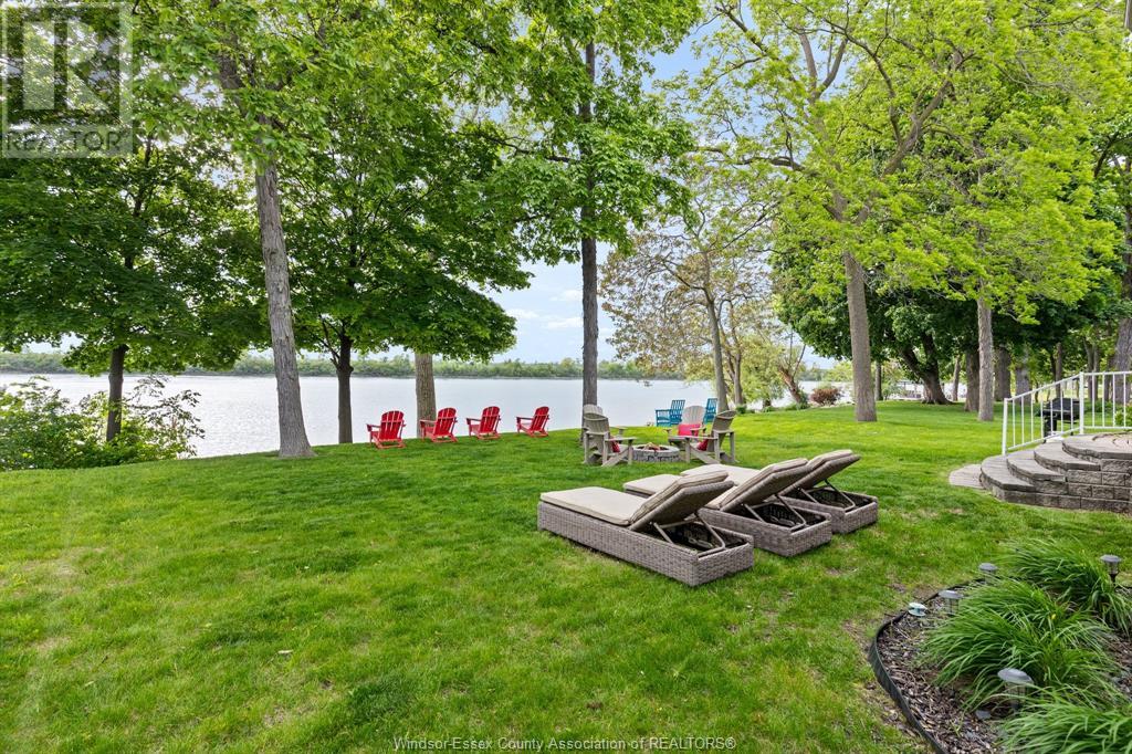 Property at 208 CRYSTAL BAY DRIVE image 2