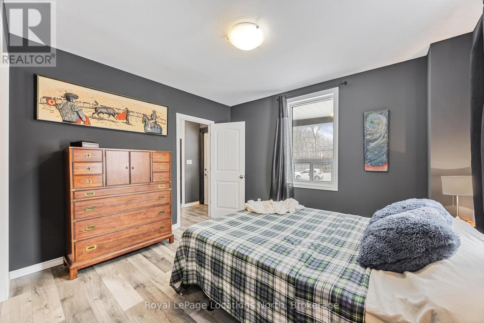 148 Marsh Street, Blue Mountains, Ontario  N0H 1J0 - Photo 15 - X12231336