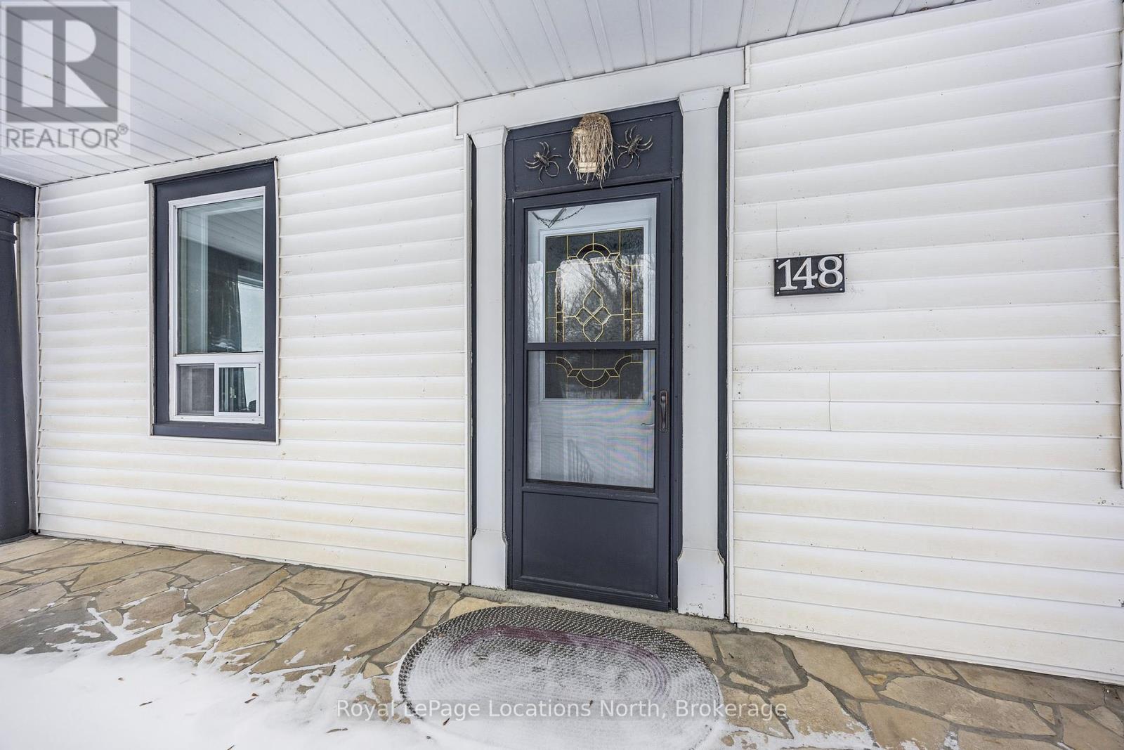 148 Marsh Street, Blue Mountains, Ontario  N0H 1J0 - Photo 5 - X12231336