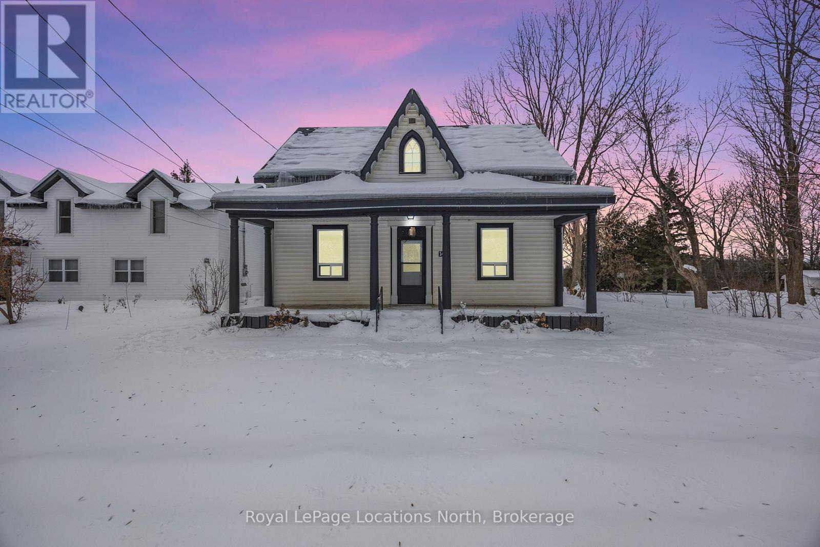 148 Marsh Street, Blue Mountains, Ontario  N0H 1J0 - Photo 4 - X12231336