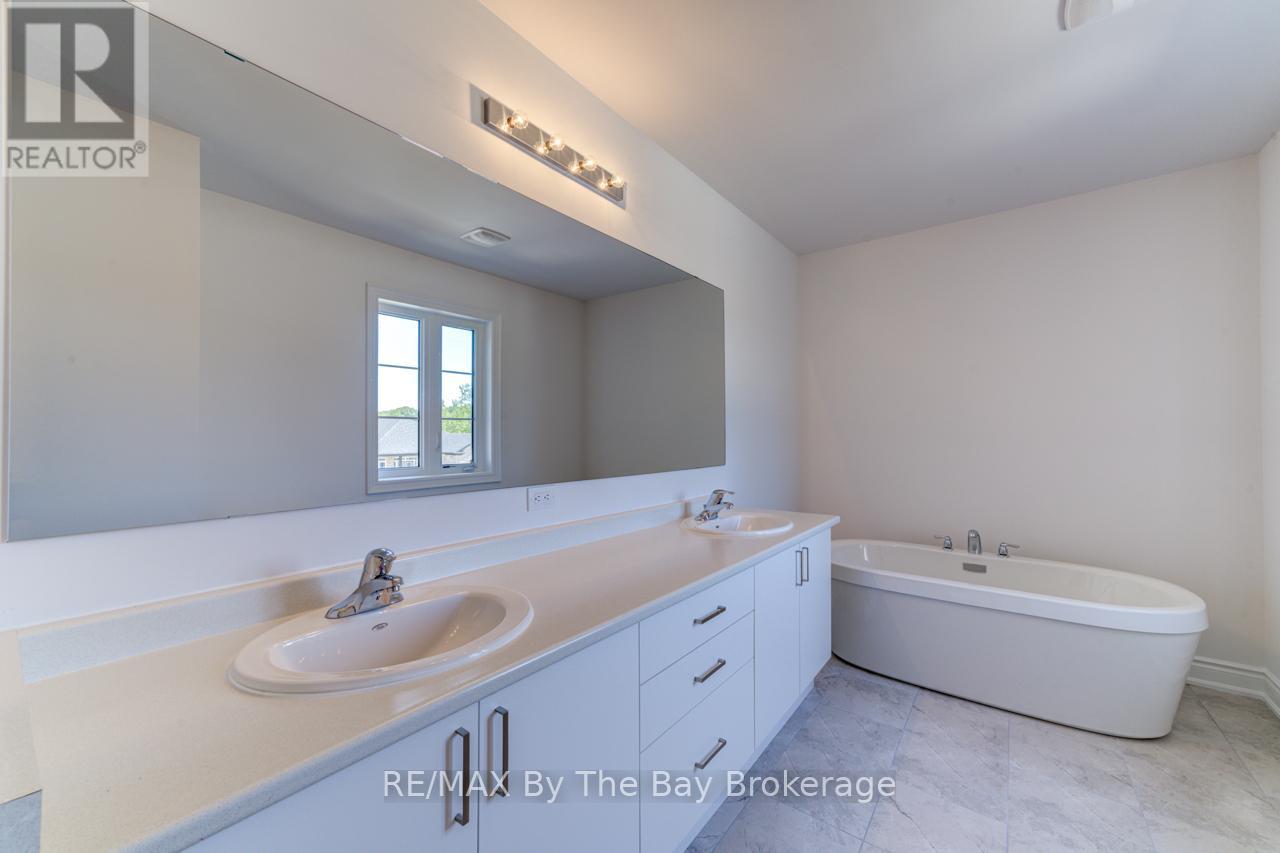 3 Misty Ridge Road, Wasaga Beach, Ontario  L9Z 0R8 - Photo 32 - S12239913