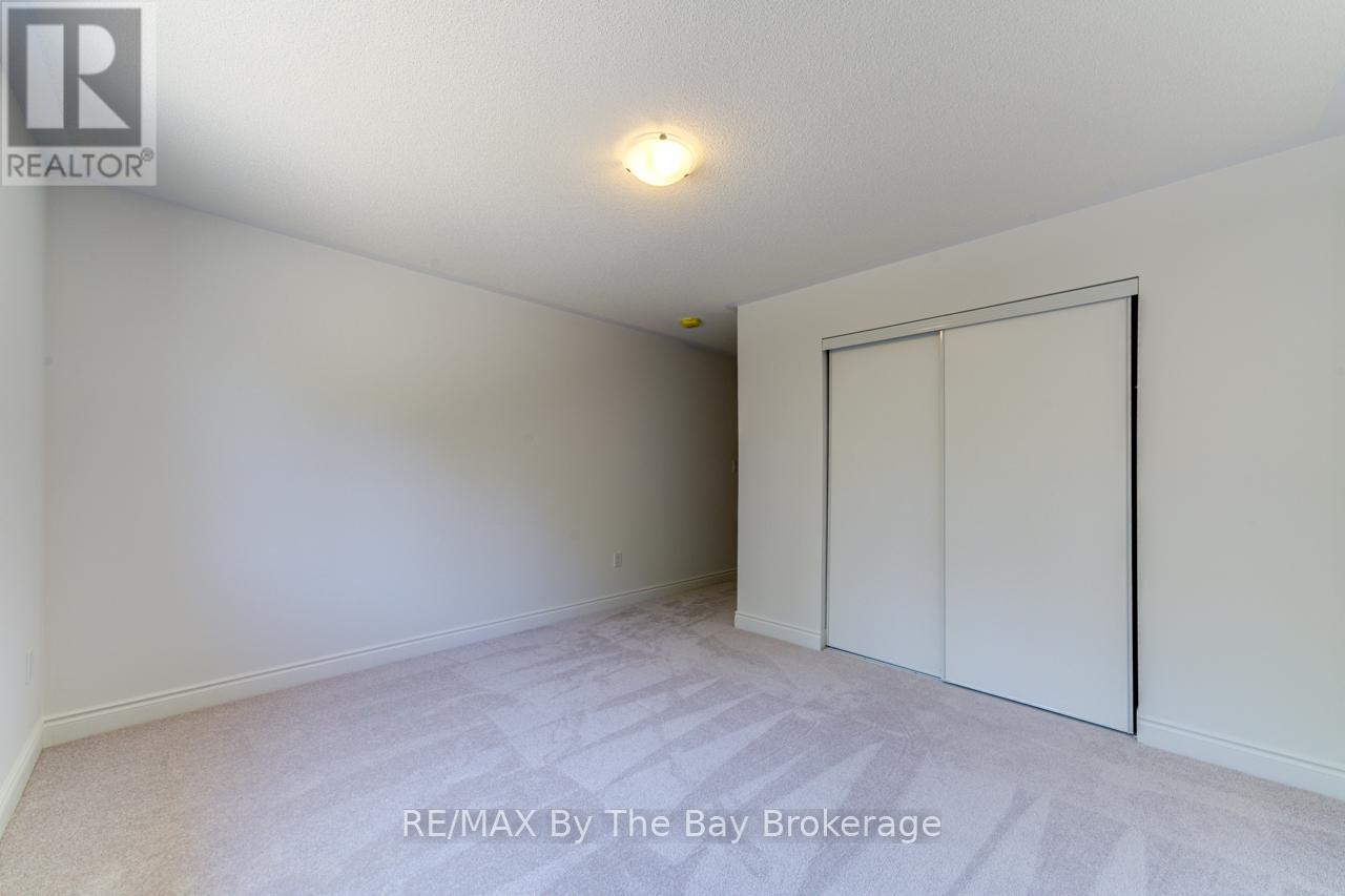 3 Misty Ridge Road, Wasaga Beach, Ontario  L9Z 0R8 - Photo 45 - S12239913