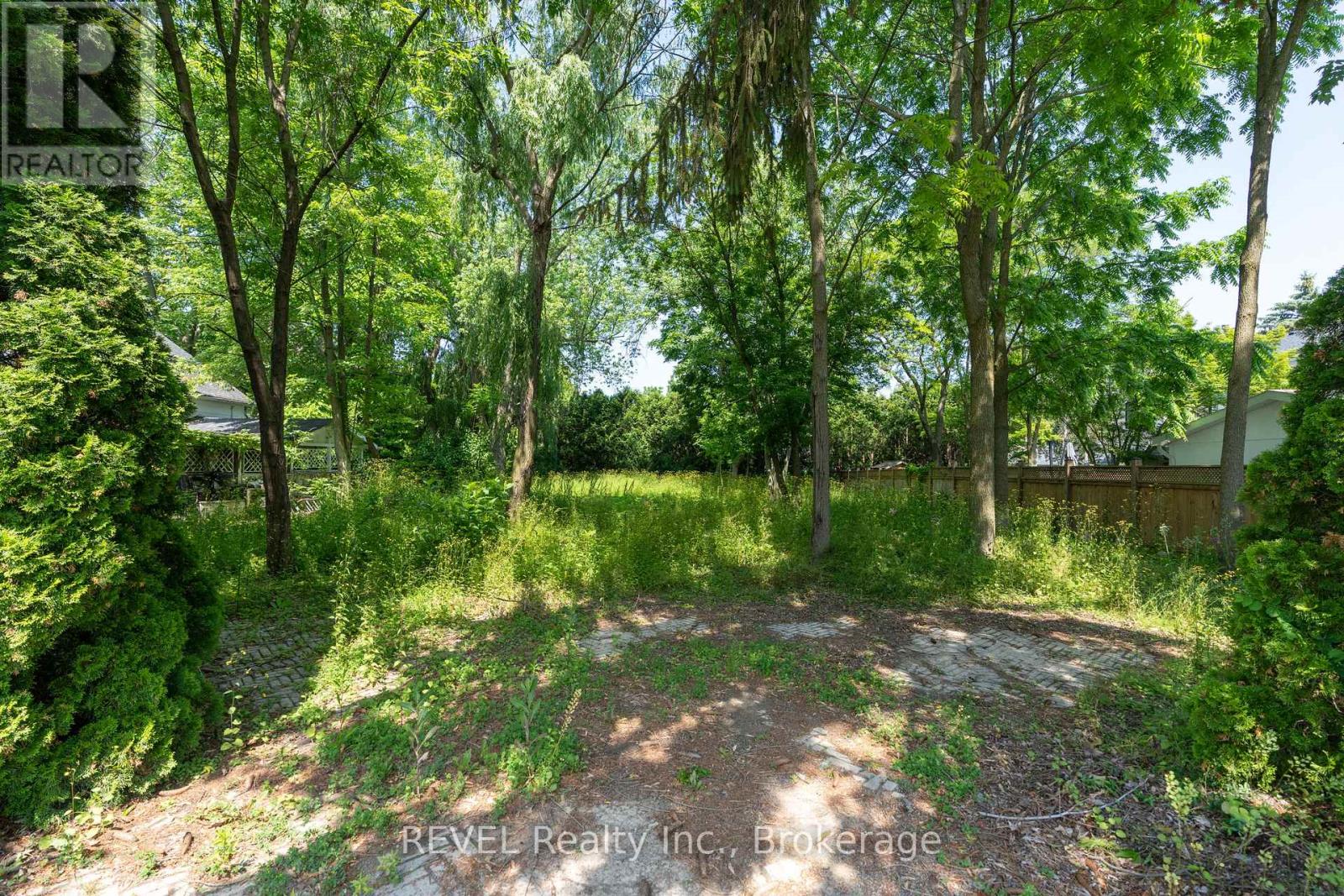 517 1/2 Gate Street, Niagara-On-The-Lake, Ontario  L0S 1J0 - Photo 11 - X12243521