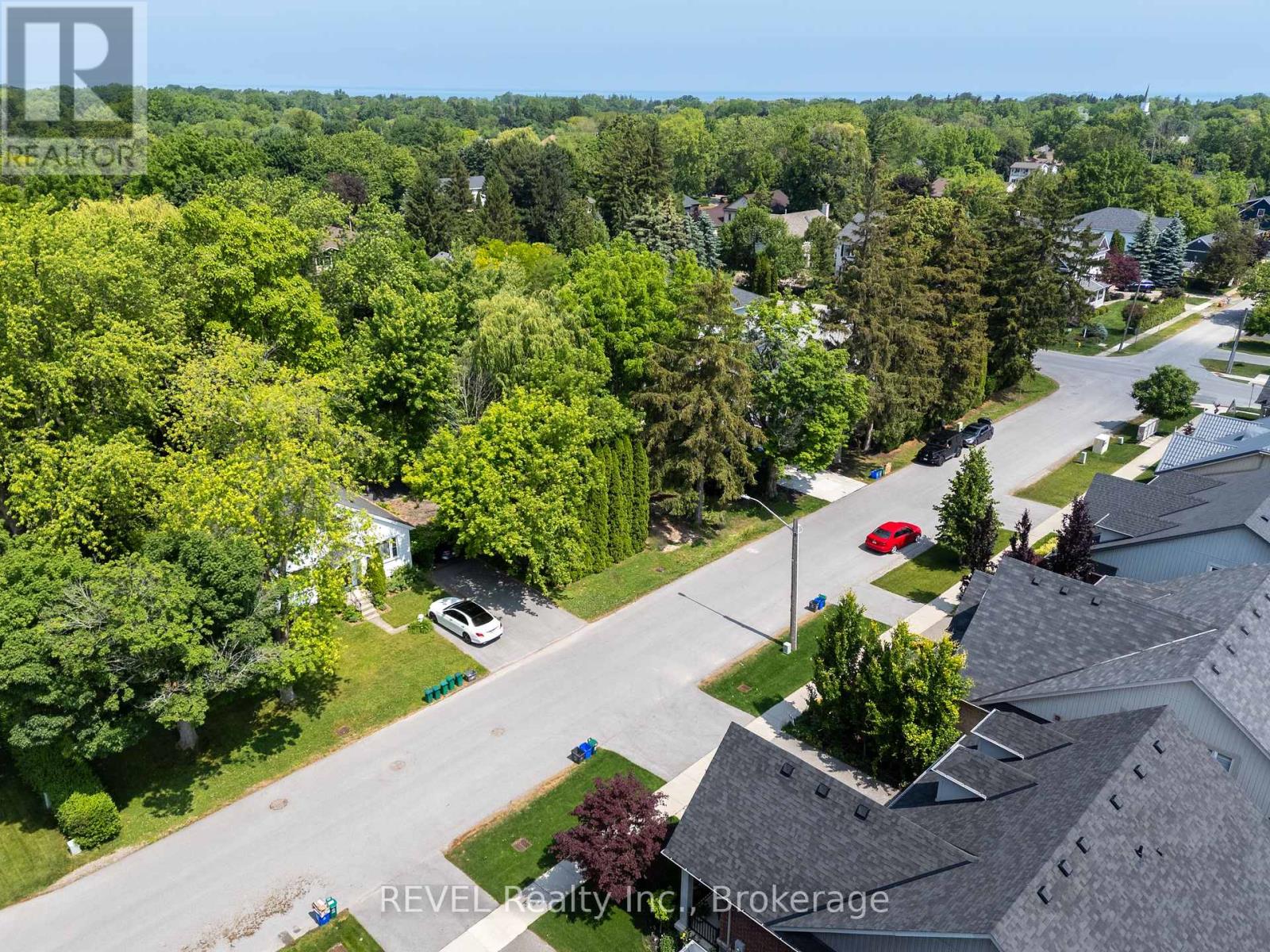517 1/2 Gate Street, Niagara-On-The-Lake, Ontario  L0S 1J0 - Photo 4 - X12243521