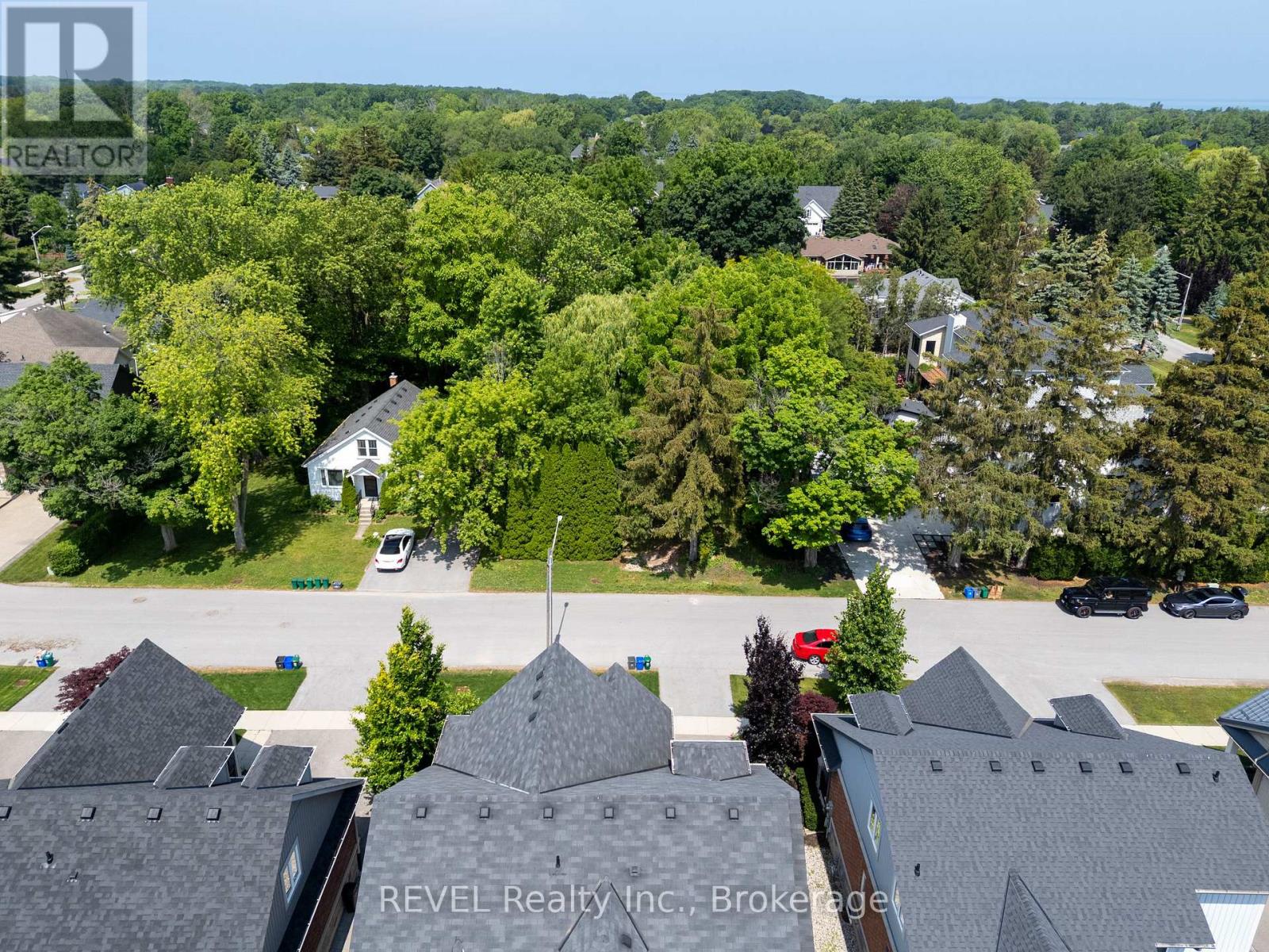 517 1/2 Gate Street, Niagara-On-The-Lake, Ontario  L0S 1J0 - Photo 5 - X12243521