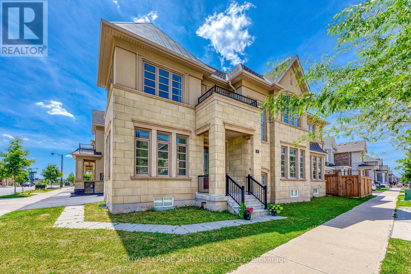 Property at 98 CARNEGIE DRIVE image 2