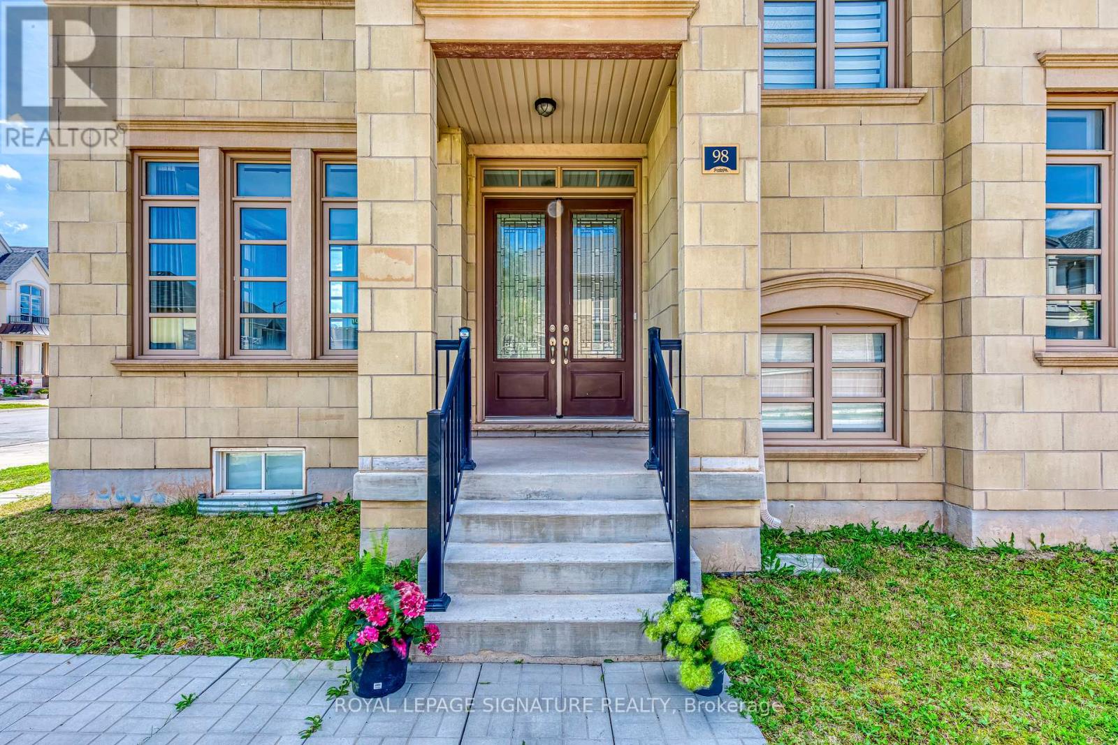 Property at 98 CARNEGIE DRIVE image 3