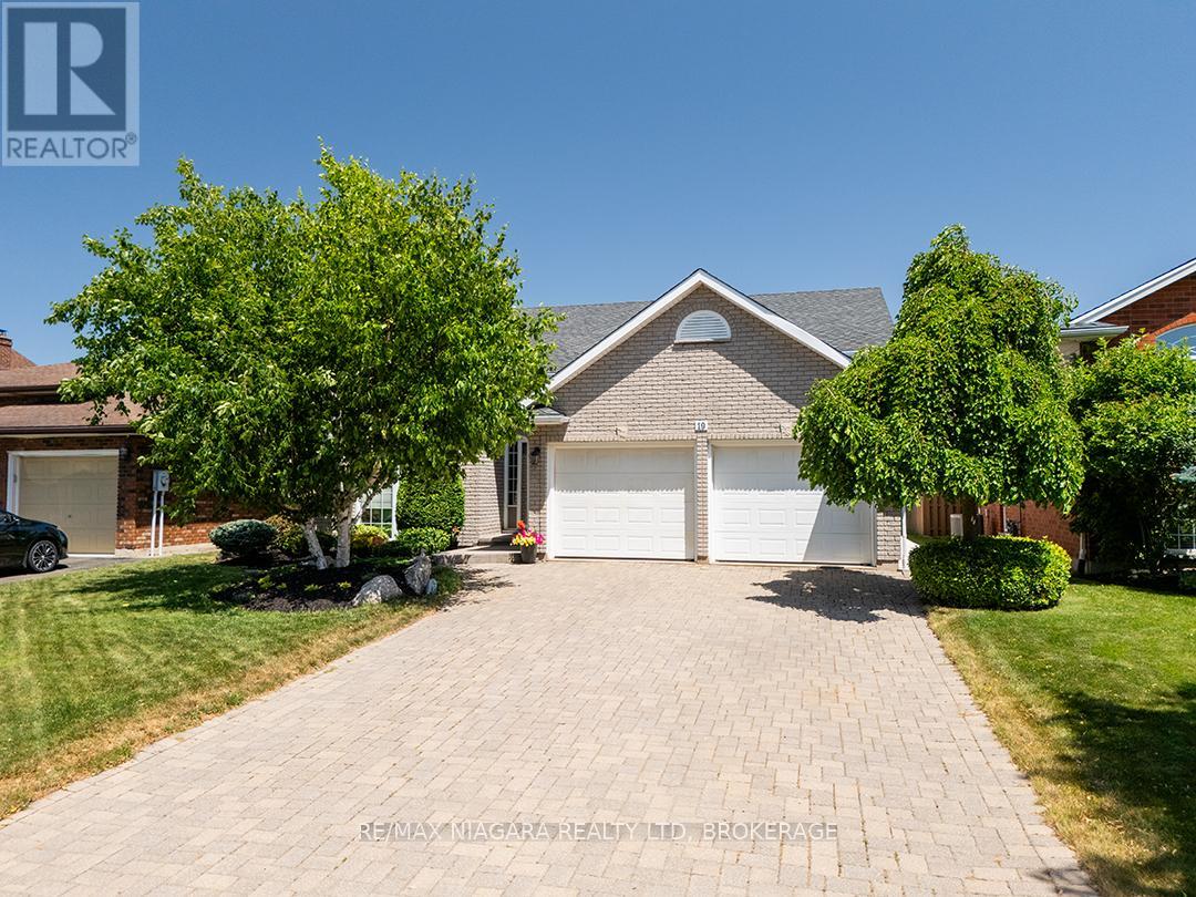 Property at 19 BARTOK CRESCENT image 1