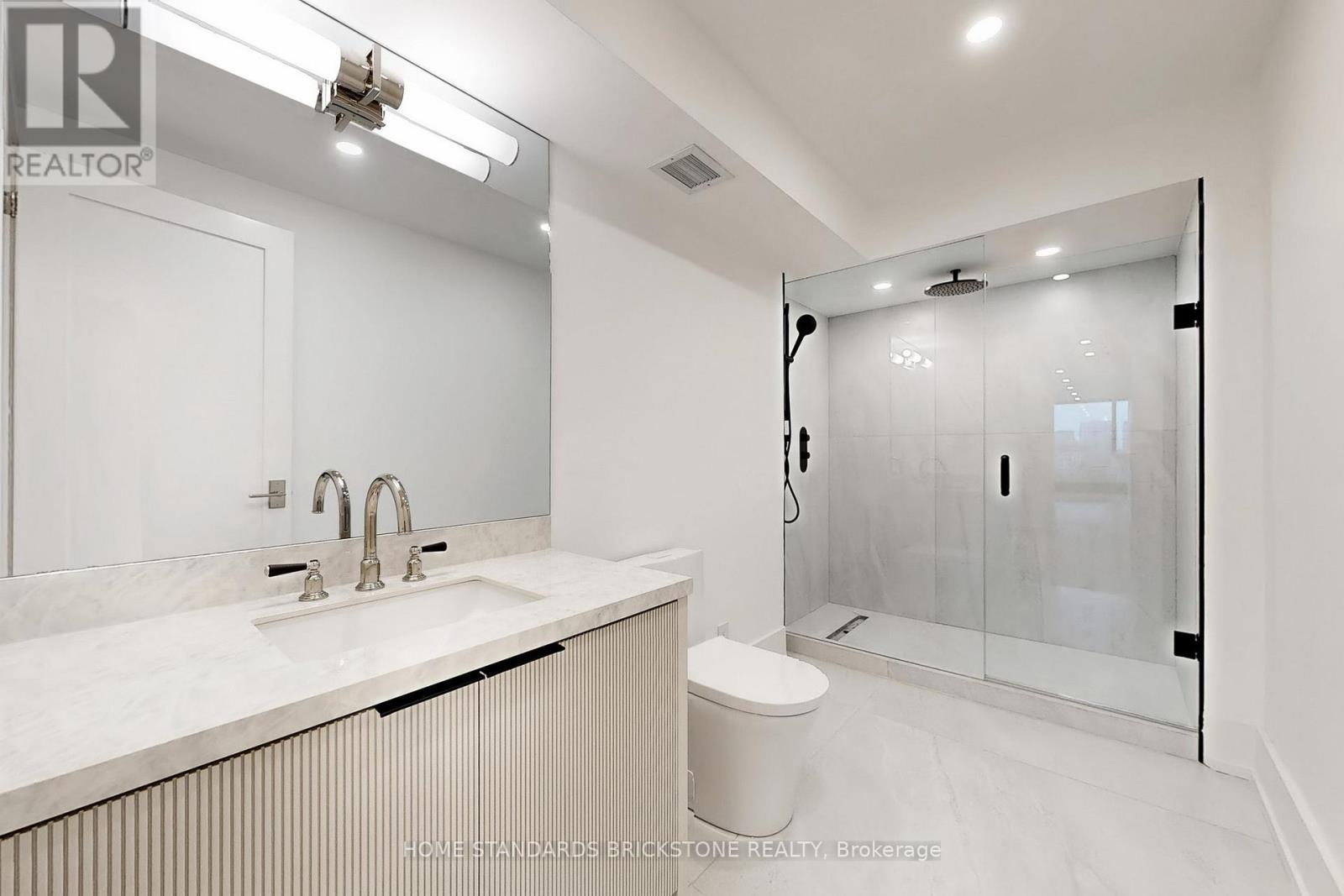 1009 - 110 Bloor Street W, Toronto, Ontario  M5S 2W7 - Photo 23 - C12243567