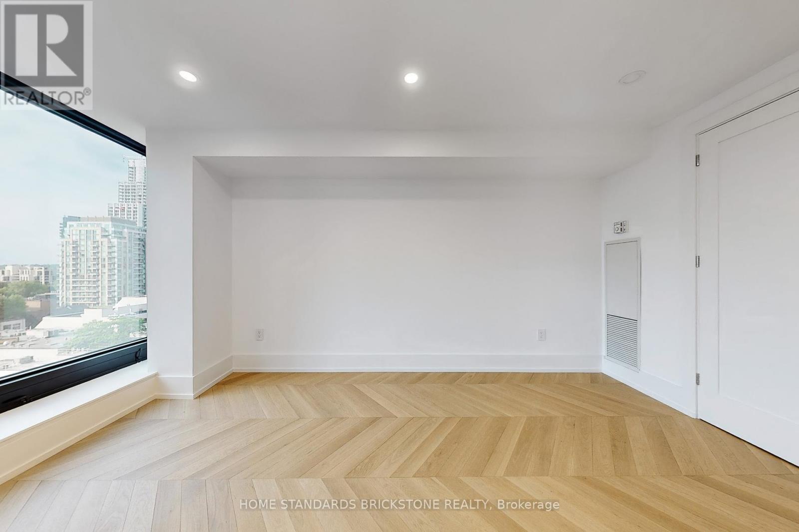 1009 - 110 Bloor Street W, Toronto, Ontario  M5S 2W7 - Photo 29 - C12243567