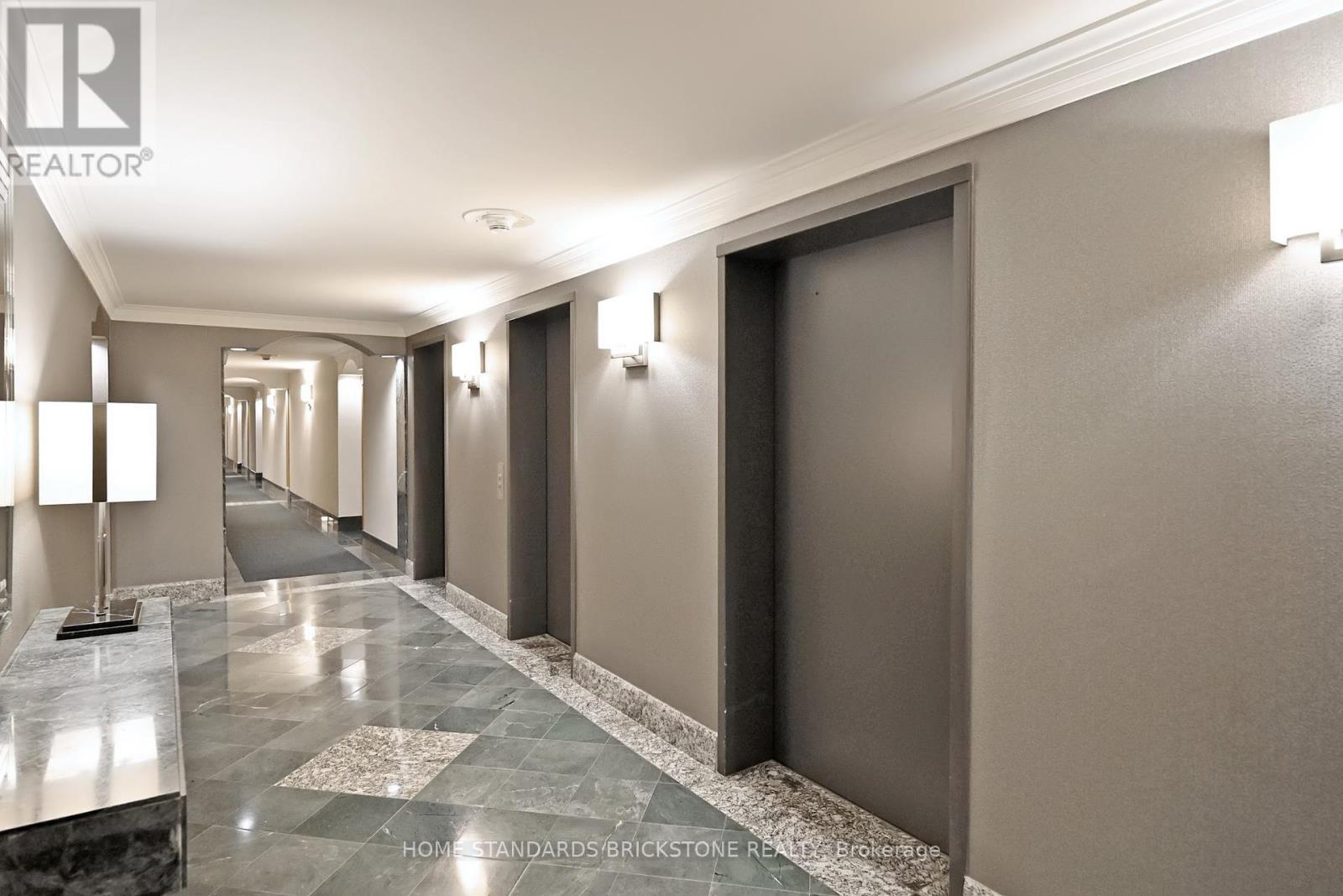 1009 - 110 Bloor Street W, Toronto, Ontario  M5S 2W7 - Photo 49 - C12243567