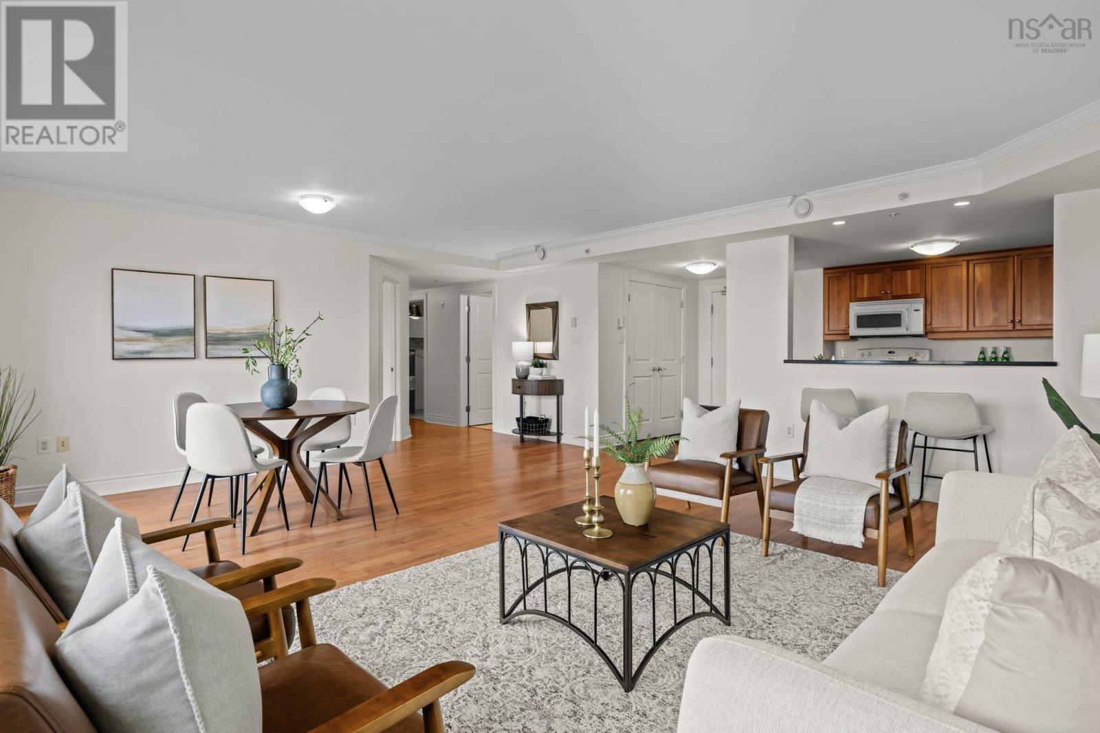 Property at 404 5234 Morris Street image 3
