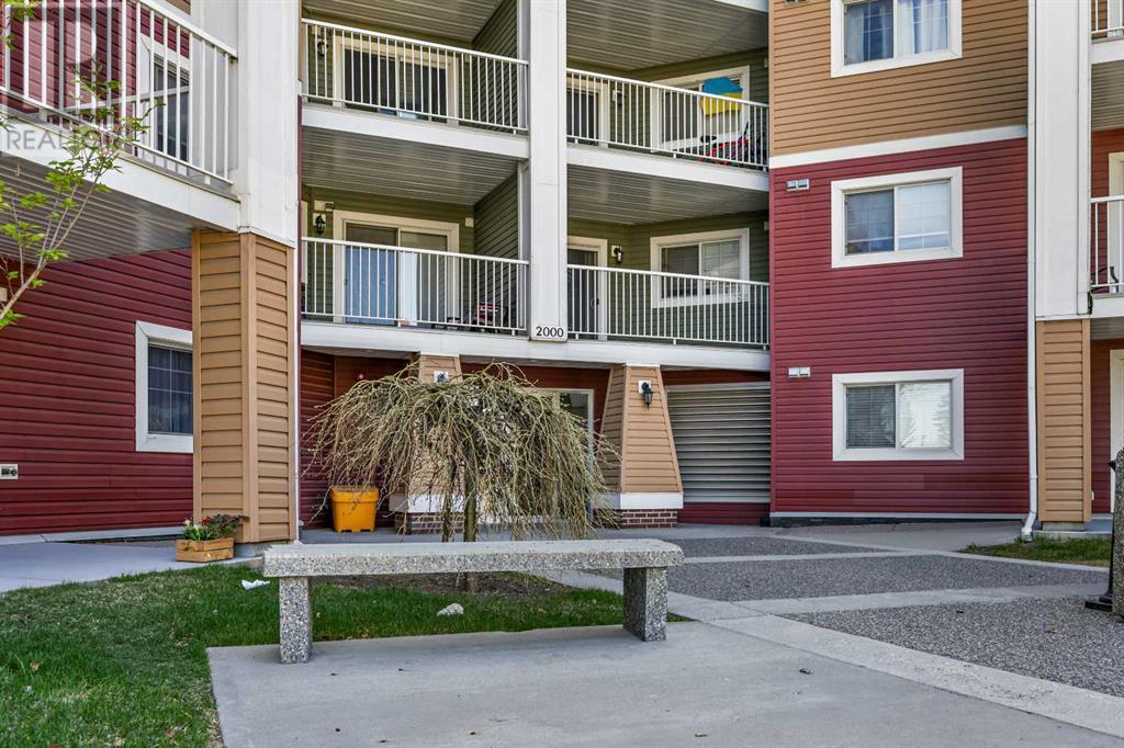 Property at 2326, 10 Prestwick Bay SE image 5