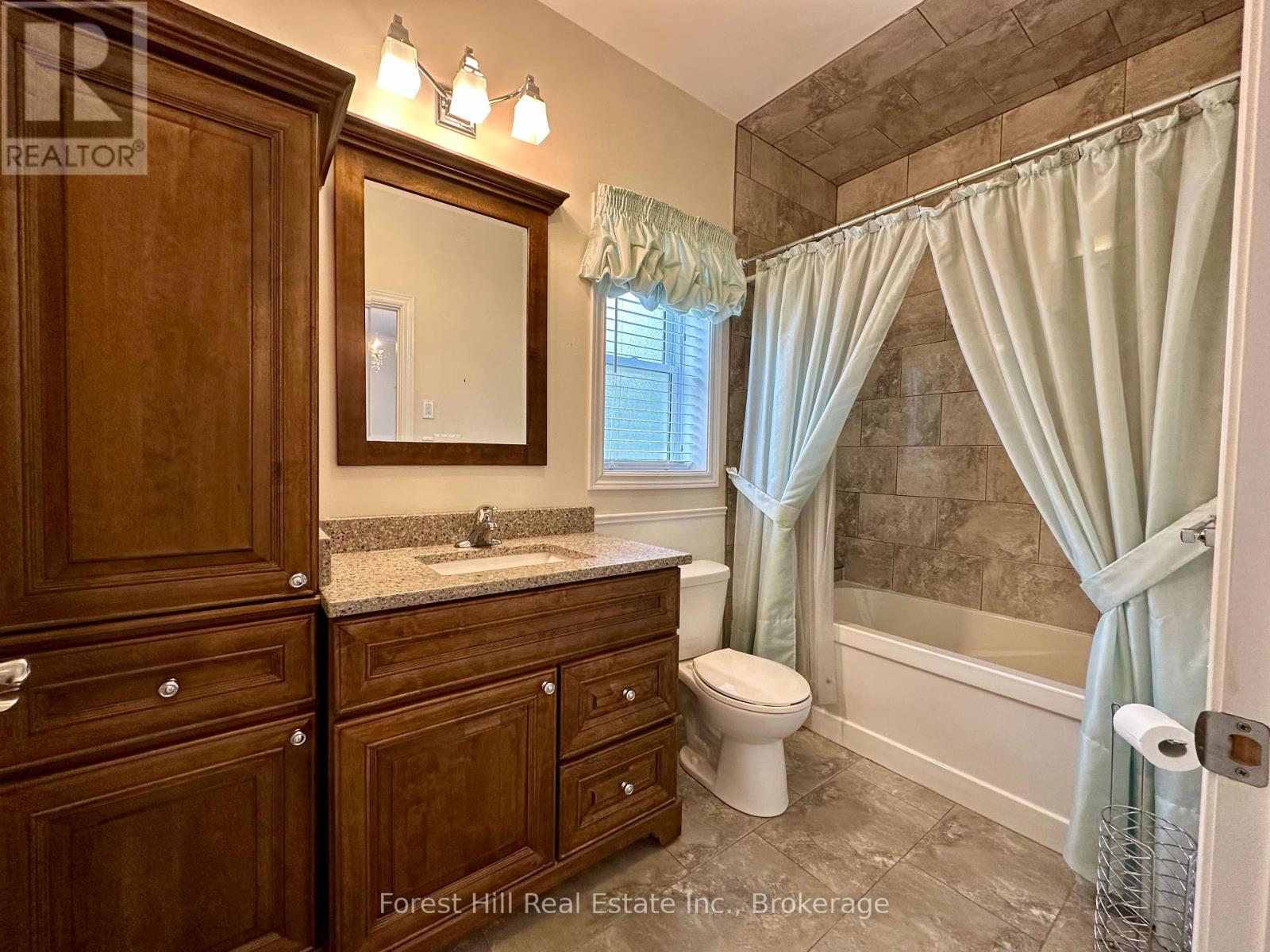 473 Carmichael Drive, North Bay, Ontario  P1B 8G2 - Photo 25 - X12243579