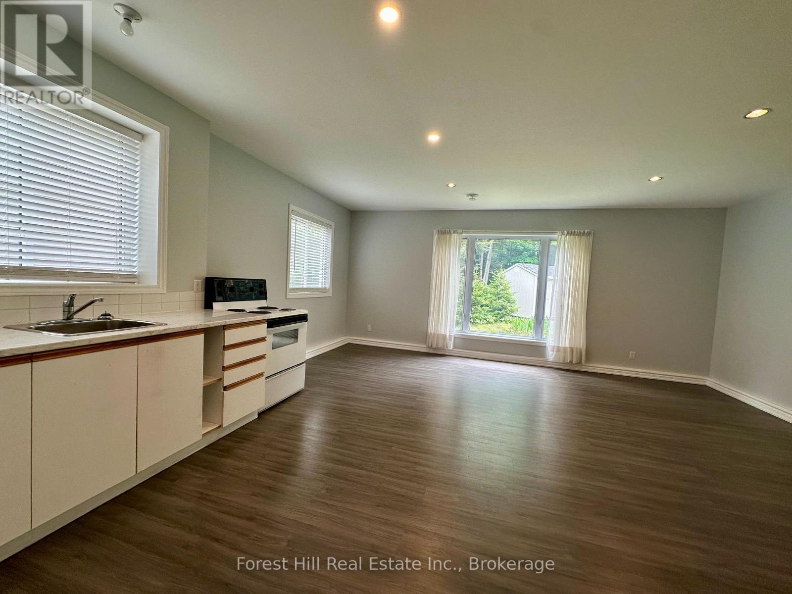 473 Carmichael Drive, North Bay, Ontario  P1B 8G2 - Photo 29 - X12243579