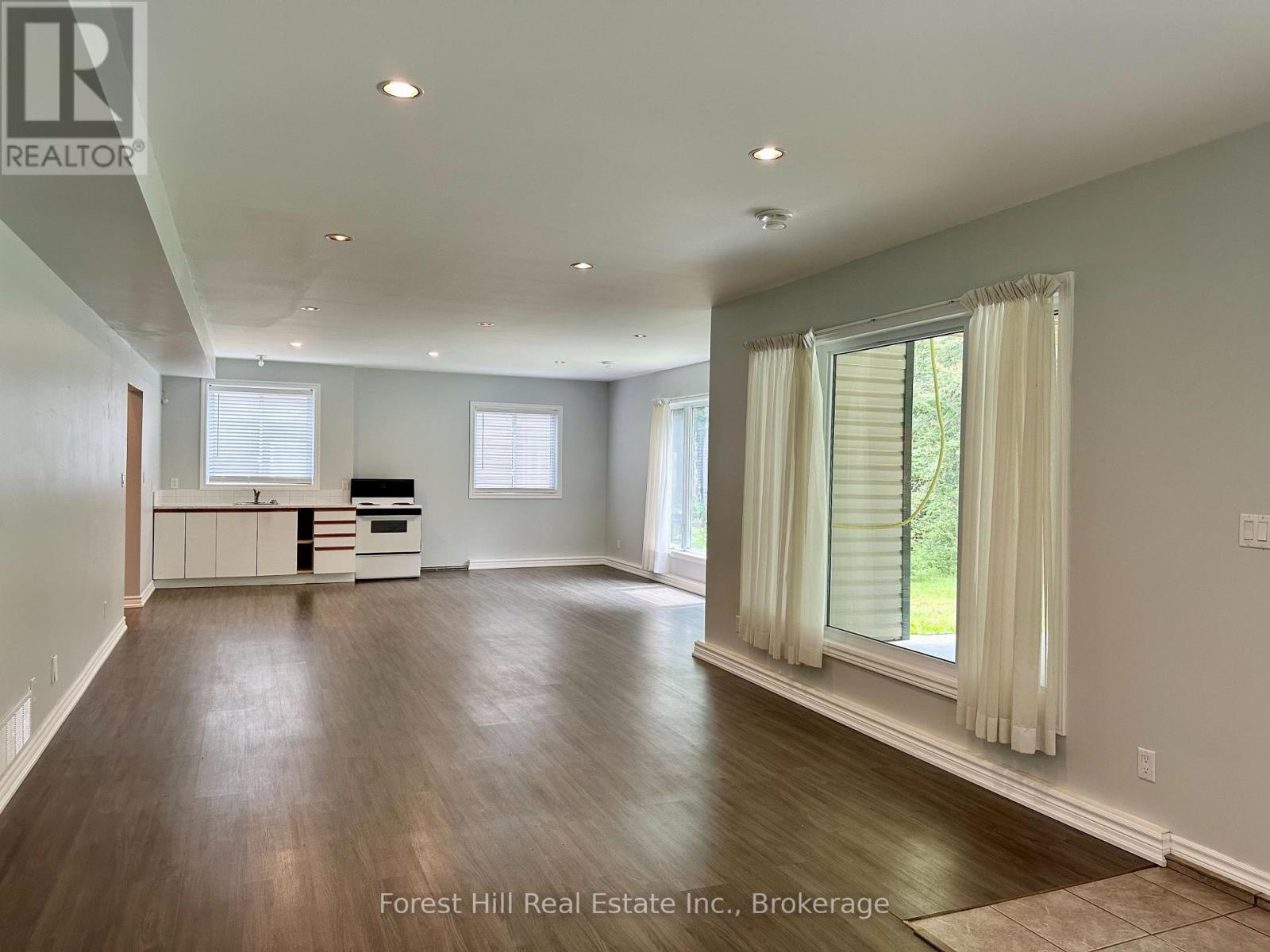 473 Carmichael Drive, North Bay, Ontario  P1B 8G2 - Photo 33 - X12243579