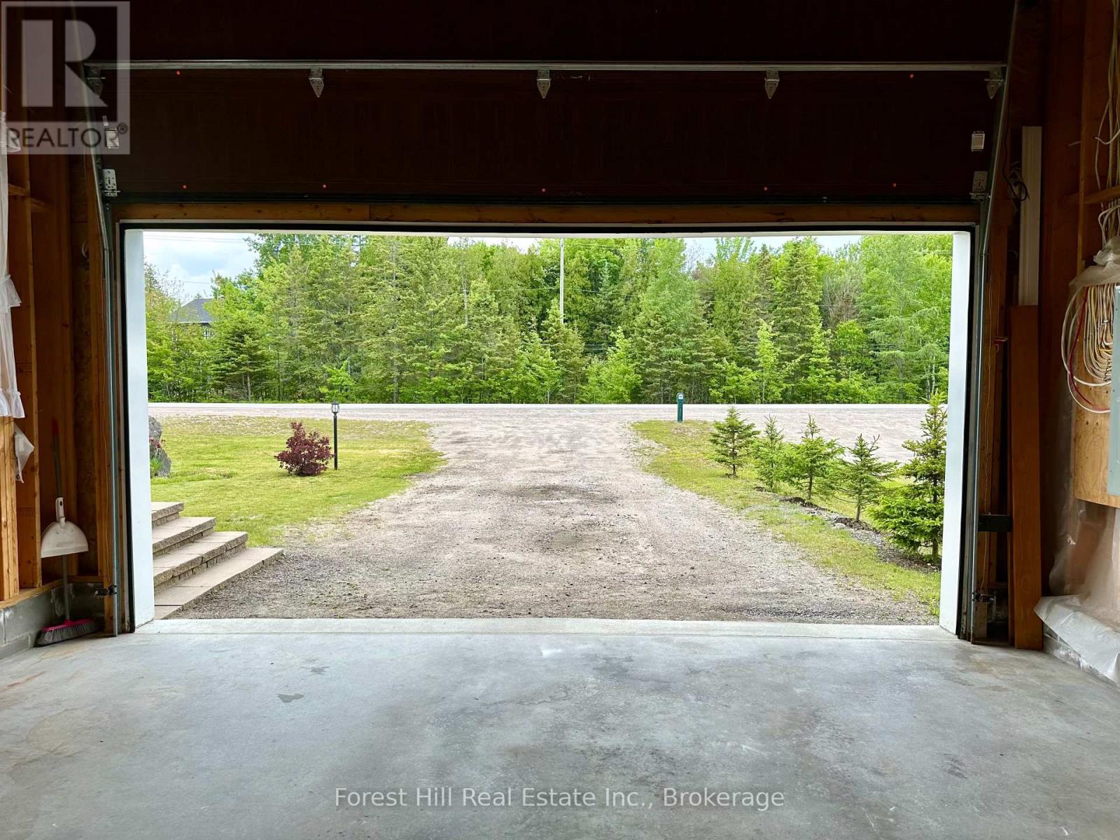 473 Carmichael Drive, North Bay, Ontario  P1B 8G2 - Photo 46 - X12243579