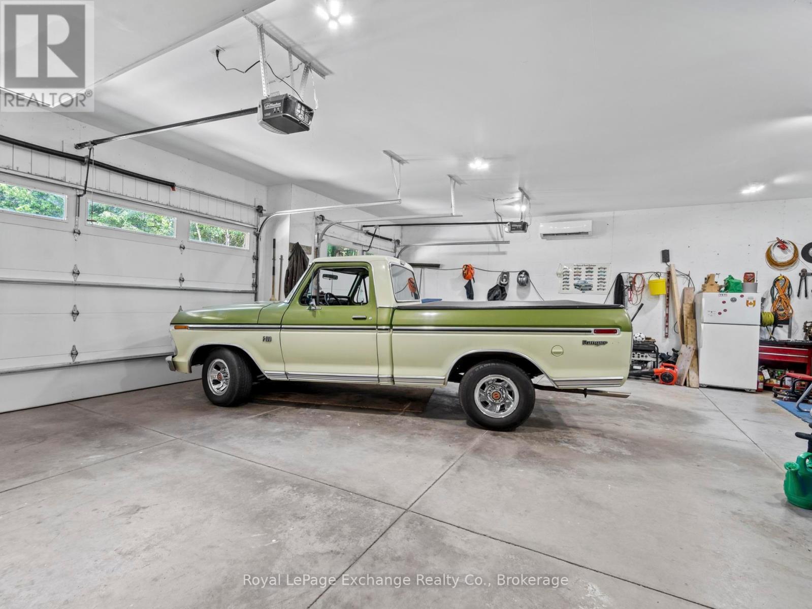 14 Kuehner Street, Kincardine, Ontario  N0G 2T0 - Photo 47 - X12243596