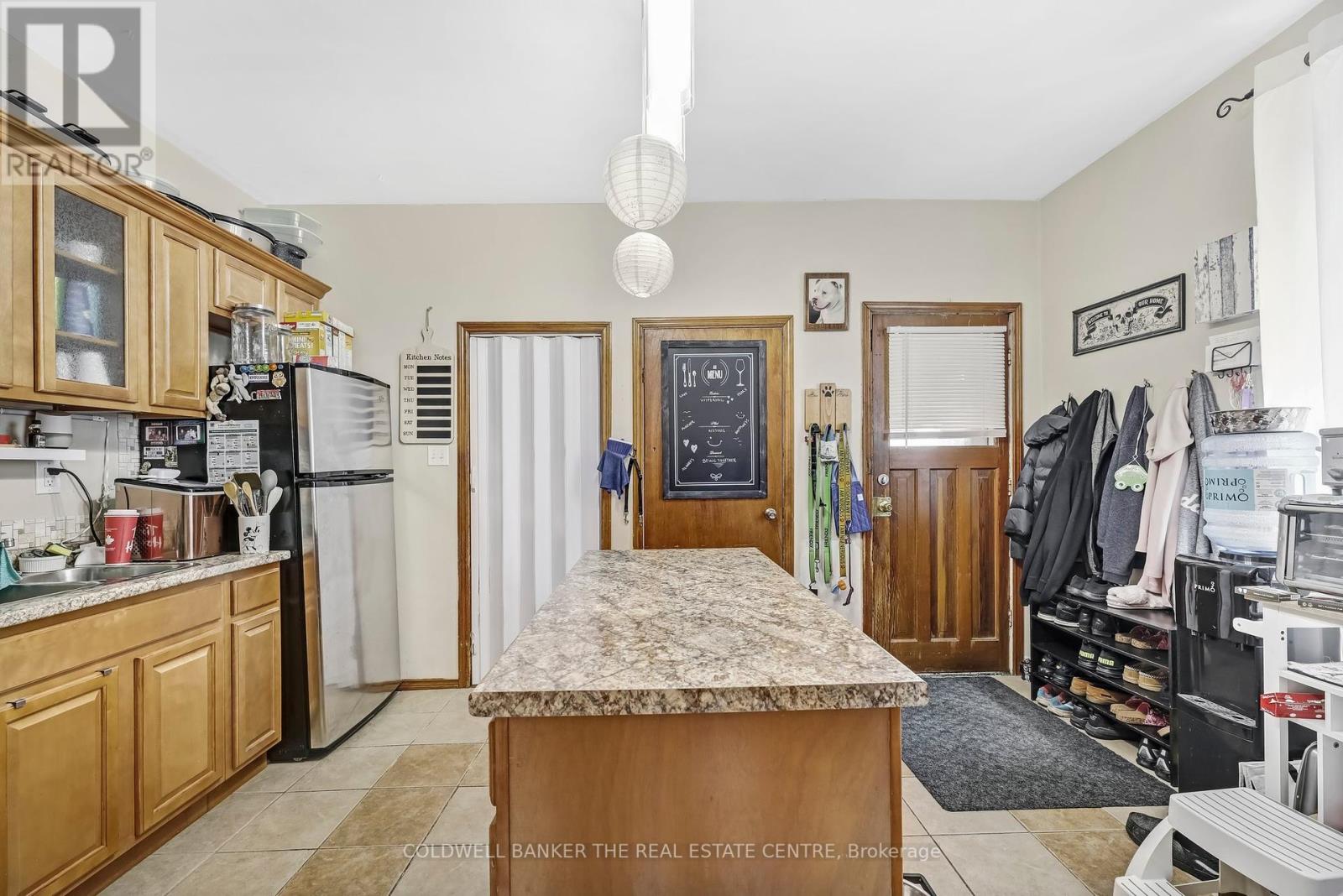 281 Egerton Street, London East (East L), Ontario  N5Z 2H1 - Photo 12 - X12243385