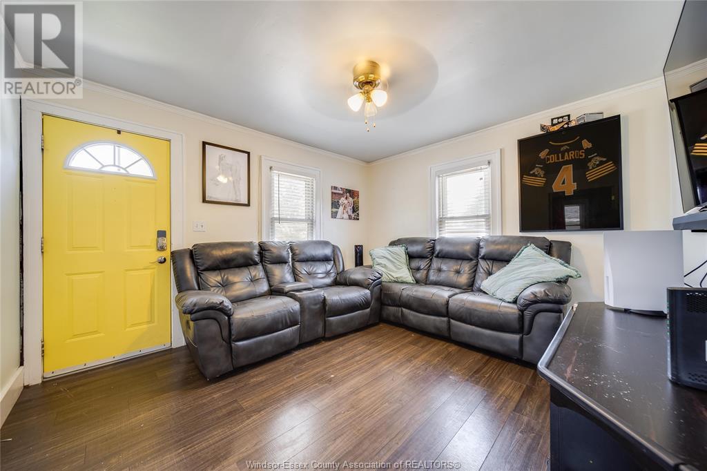 Property at 1245 POISSON image 4