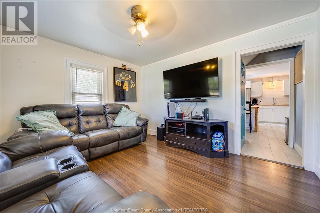 Property at 1245 POISSON image 5