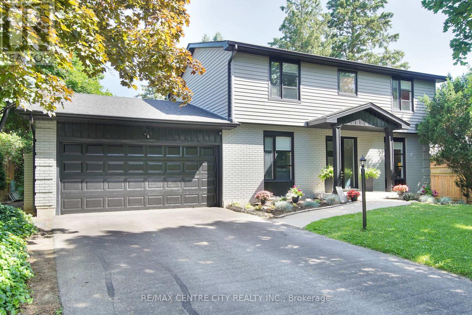 Property at 187 WYCHWOOD PARK image 1