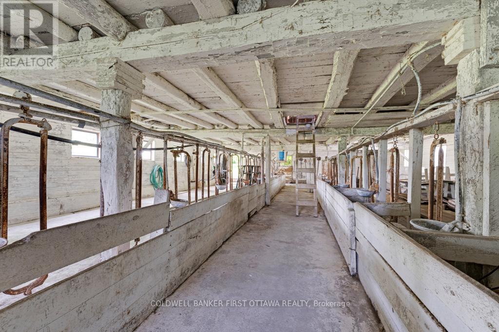 2603 Ramsay 6d Concession, Mississippi Mills, Ontario  K0A 1A0 - Photo 34 - X12243644