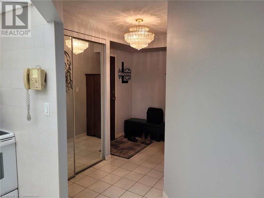 495 Highway 8 Unit# 404, Stoney Creek, Ontario  L8G 5E1 - Photo 15 - 40744955