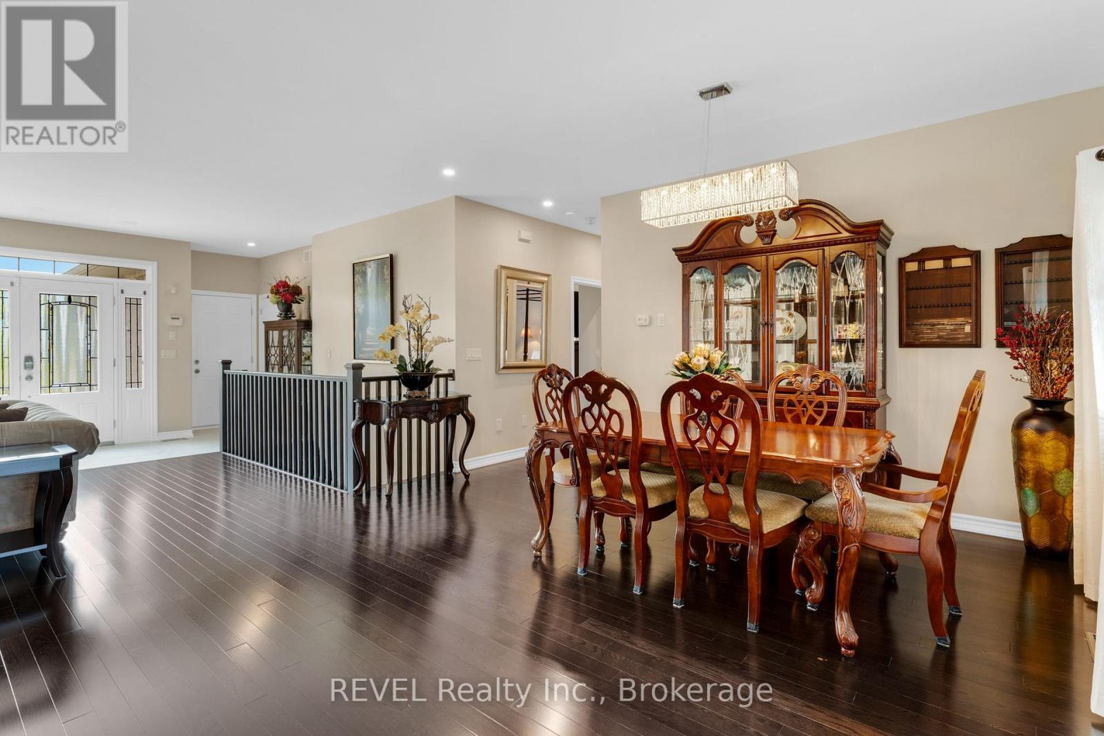 181 Hetram Court, Fort Erie, Ontario  L0S 1B0 - Photo 18 - X12243659