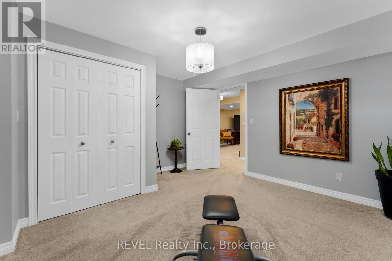 181 Hetram Court, Fort Erie, Ontario  L0S 1B0 - Photo 34 - X12243659