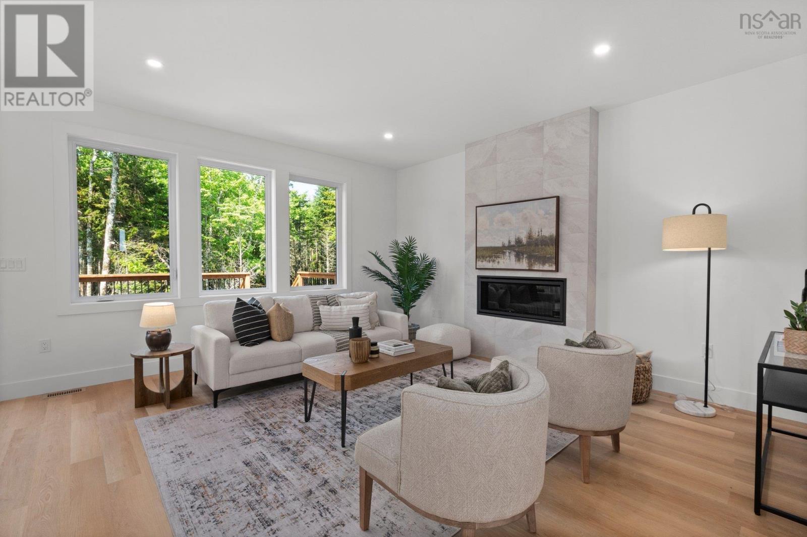 Property at 20 Wanders Way image 3