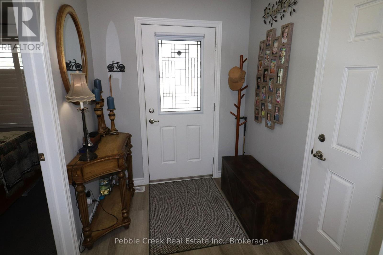 18 Windward Way N, Ashfield-Colborne-Wawanosh (Colborne Twp), Ontario  N7A 0B2 - Photo 4 - X12243649