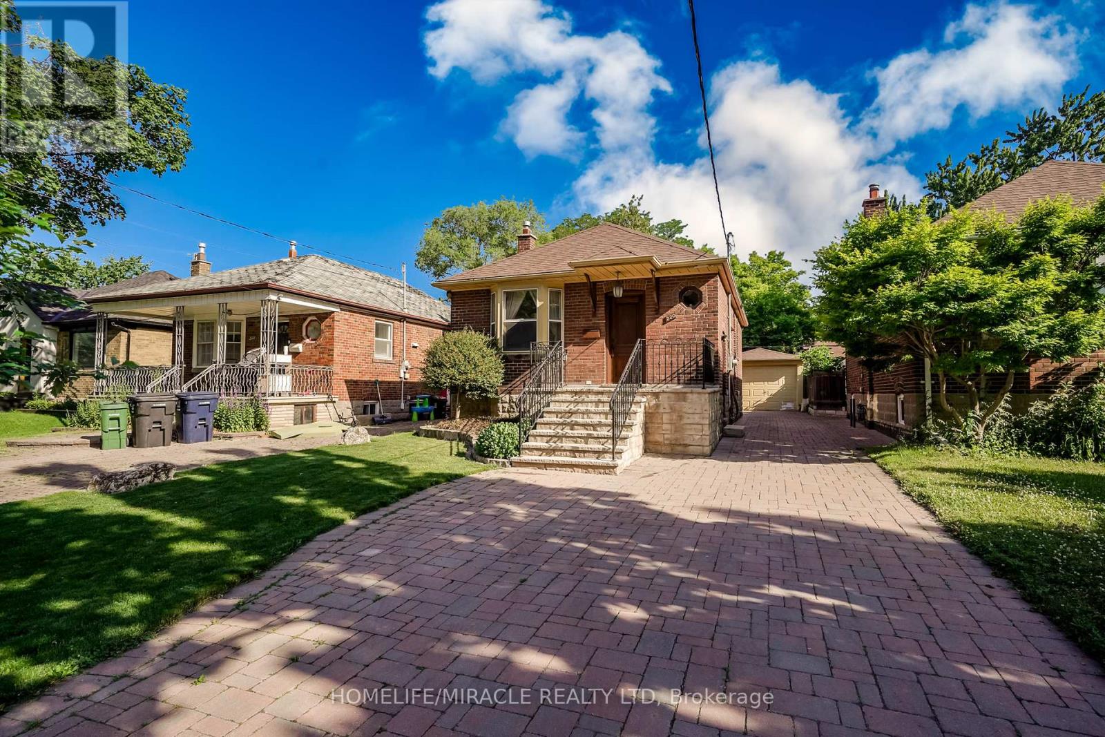 Property at 220 GLEN PARK AVENUE image 1
