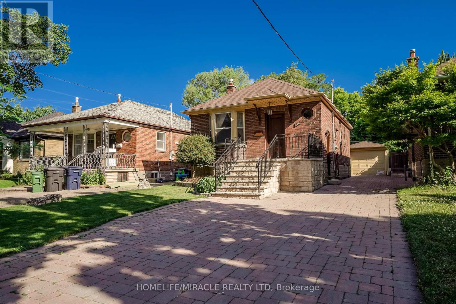 Property at 220 GLEN PARK AVENUE image 2