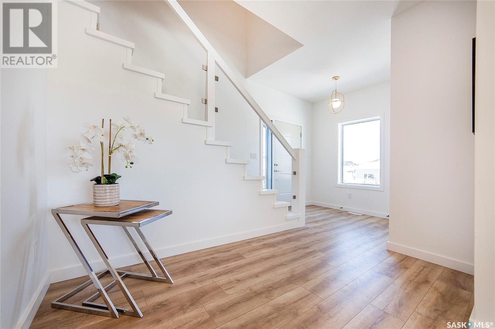 Property at 131 Kenaschuk CRESCENT image 4
