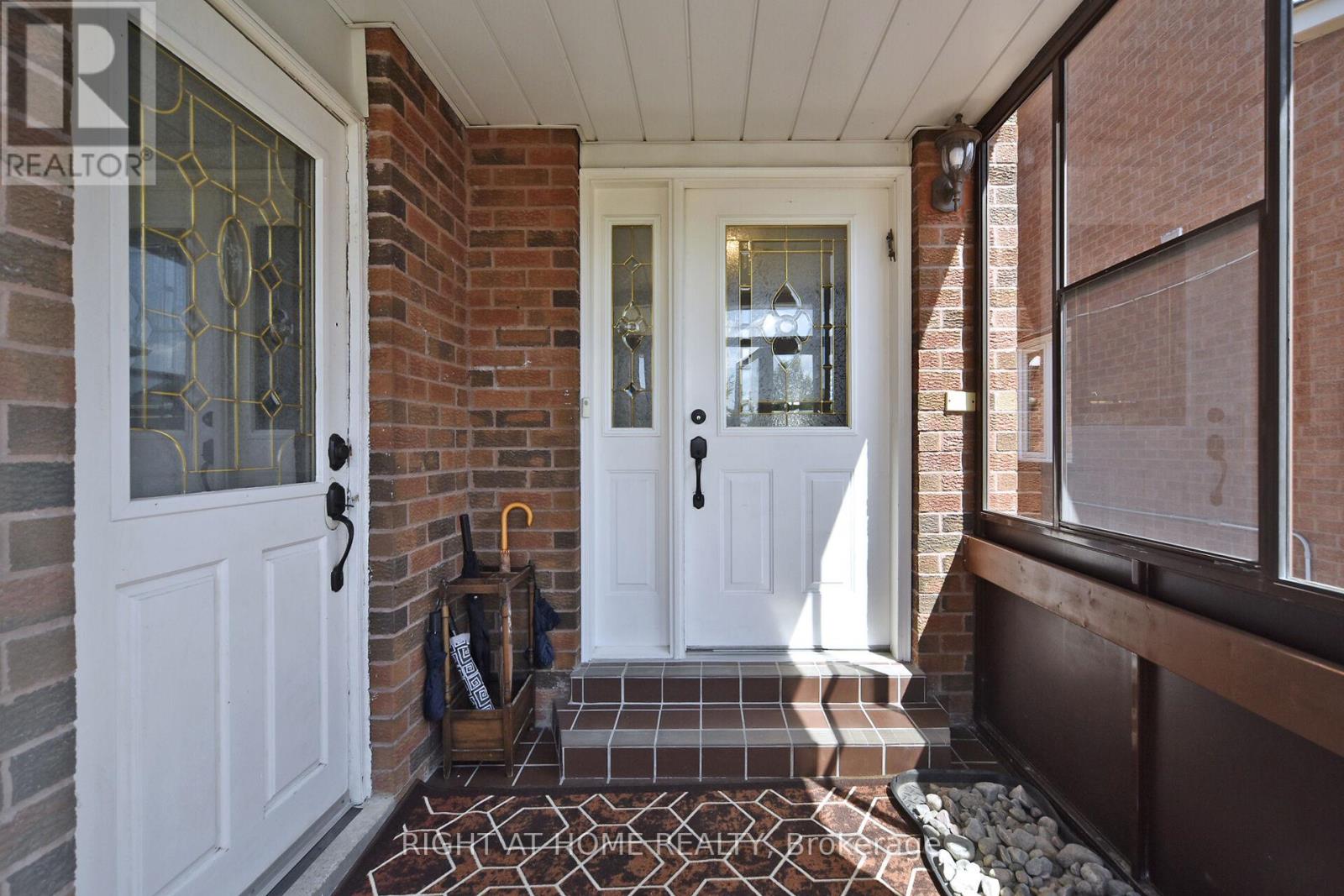 Property at 136 OLIVER LANE image 3