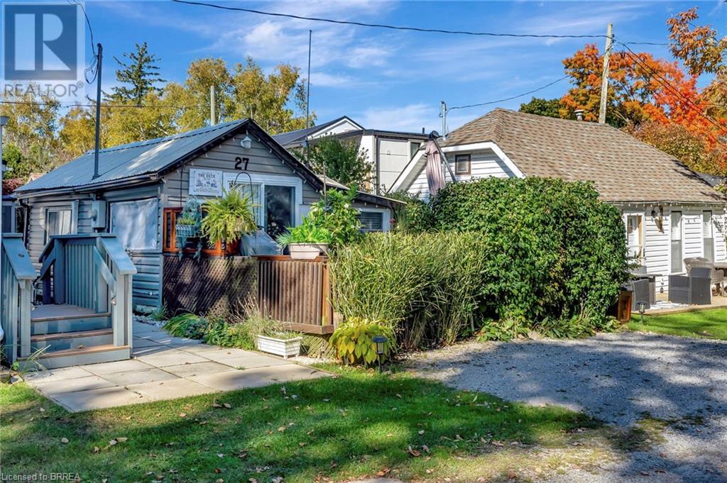 27 BUCKS PARK, Port Dover, Ontario