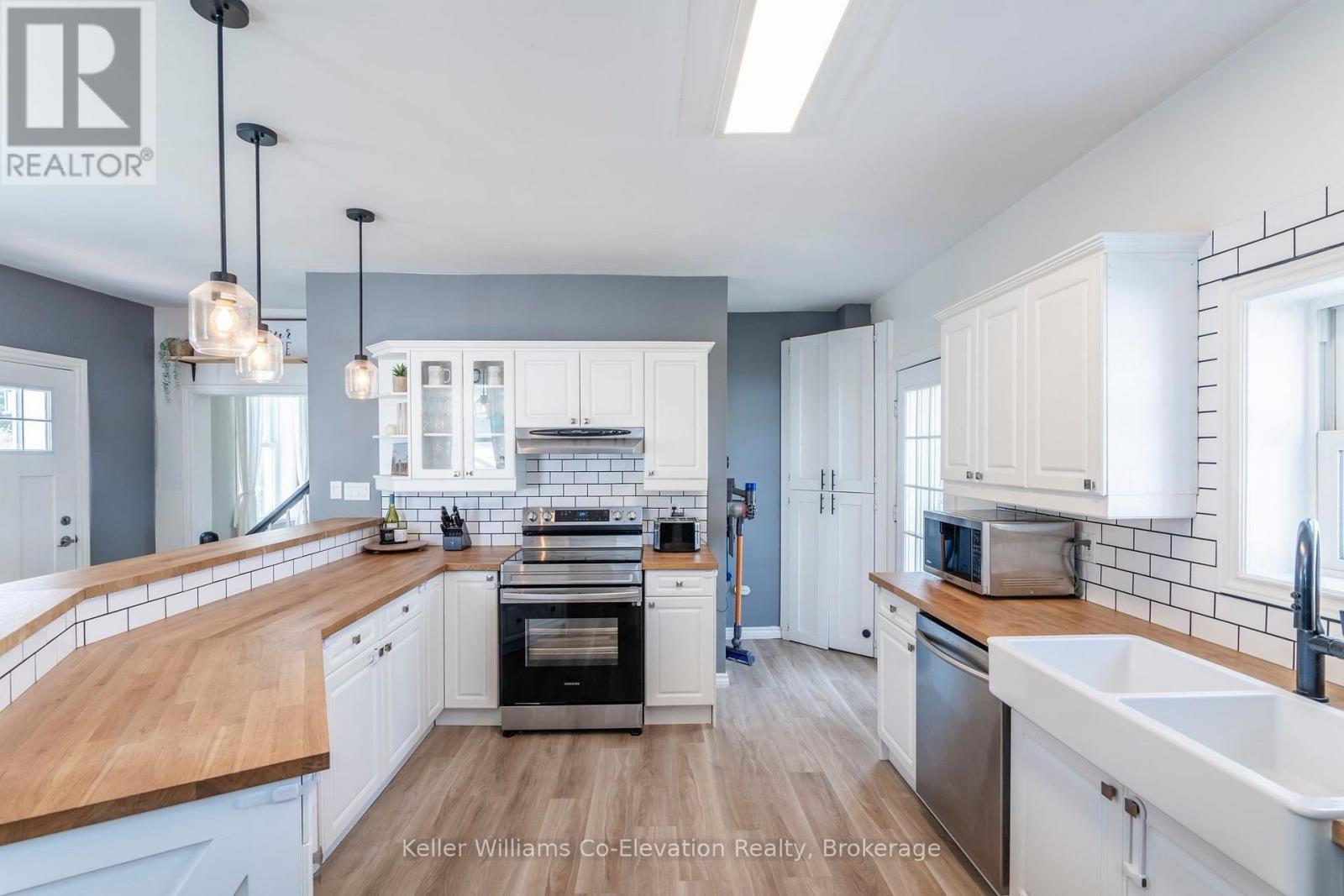 Property at 59 ROBERT STREET W image 5