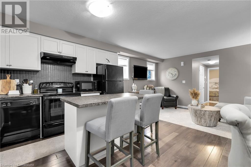 Property at 931 GLASGOW Street Unit# 13A image 4