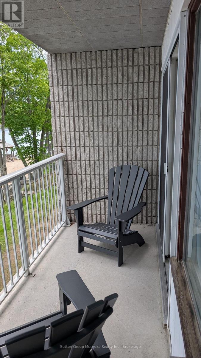 215 Bayshore - 1235 Deerhurst Drive, Huntsville, Ontario  P1H 2E8 - Photo 4 - X12195423