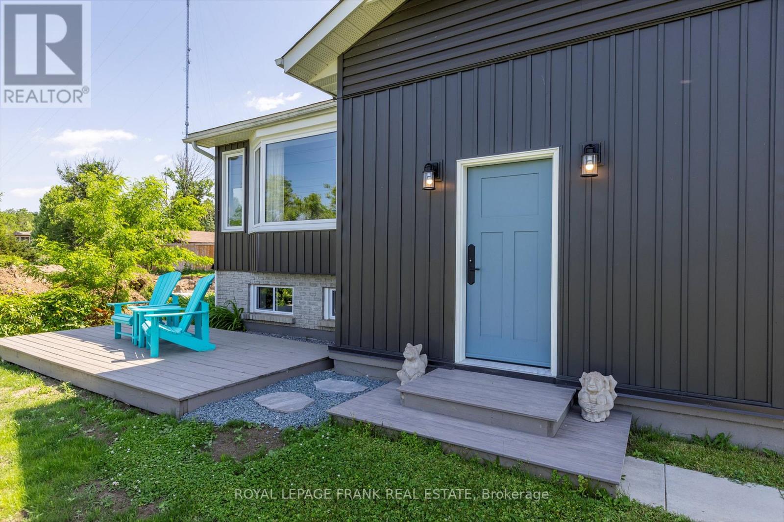 Property at 796 CANAL ROAD image 3