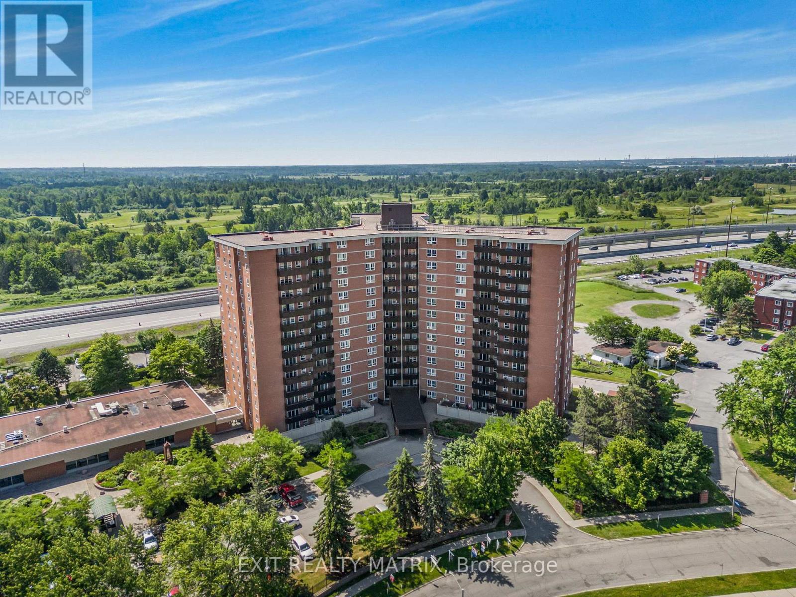 1005 - 2000 Jasmine Crescent, Ottawa, Ontario  K1J 8K4 - Photo 19 - X12243756